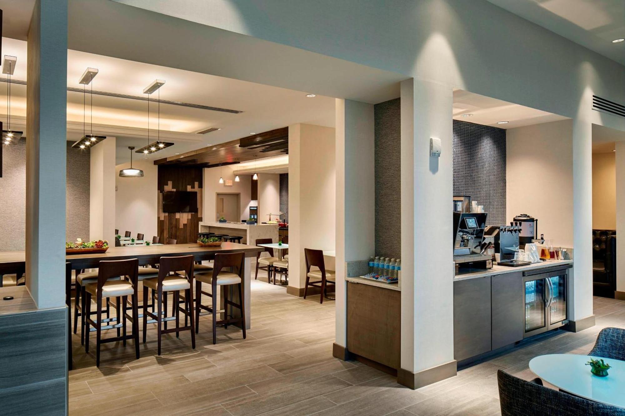 Hotel Marriott Cincinnati North
